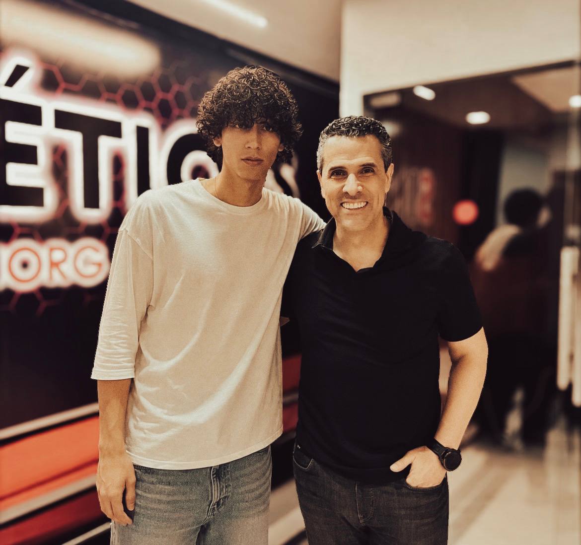 Alán Colio durante un encuentro profesional